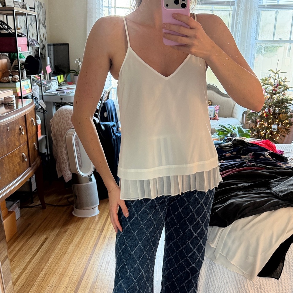 Chelsea28 White Camisole Top